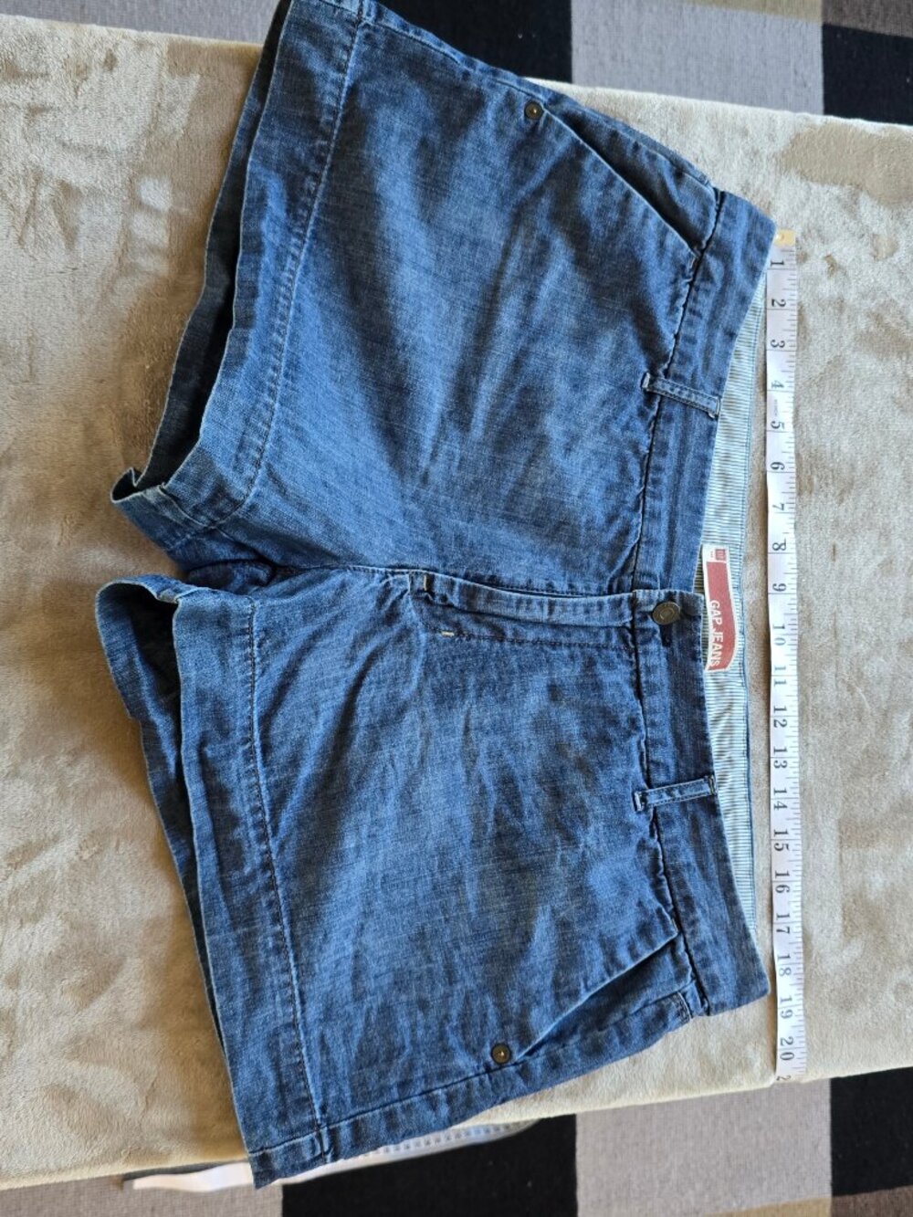 Gap Jeans Denim Shorts Wash Size 16 Blue Button Flap Pocket
